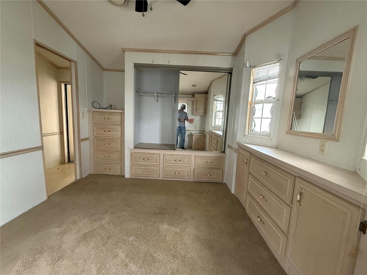 Listing Photo 11