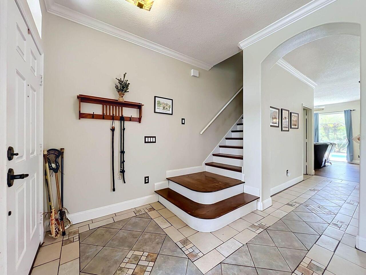 Listing Photo 11