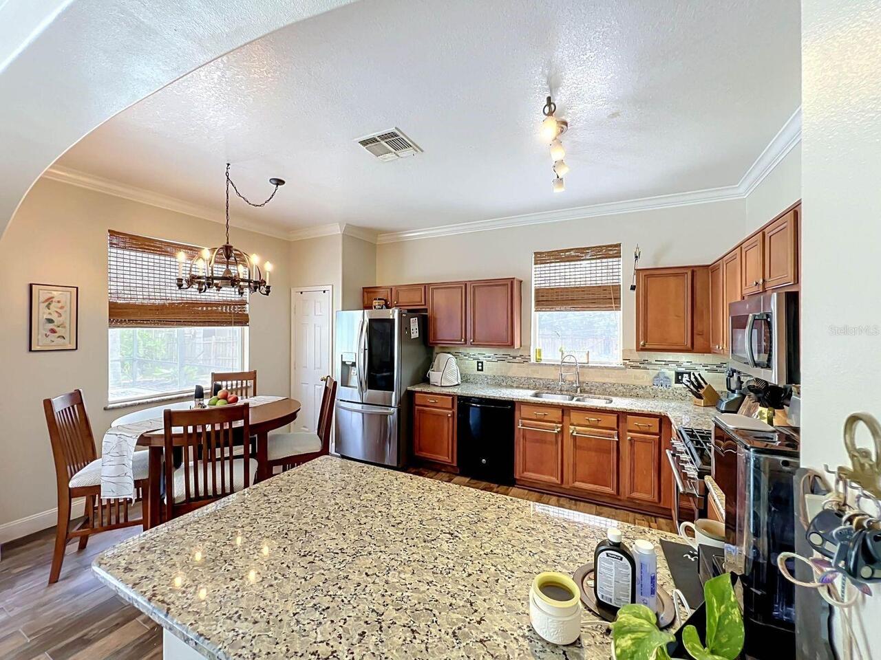 Listing Photo 25