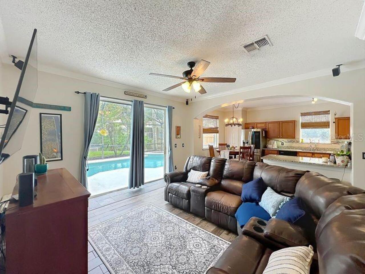 Listing Photo 38
