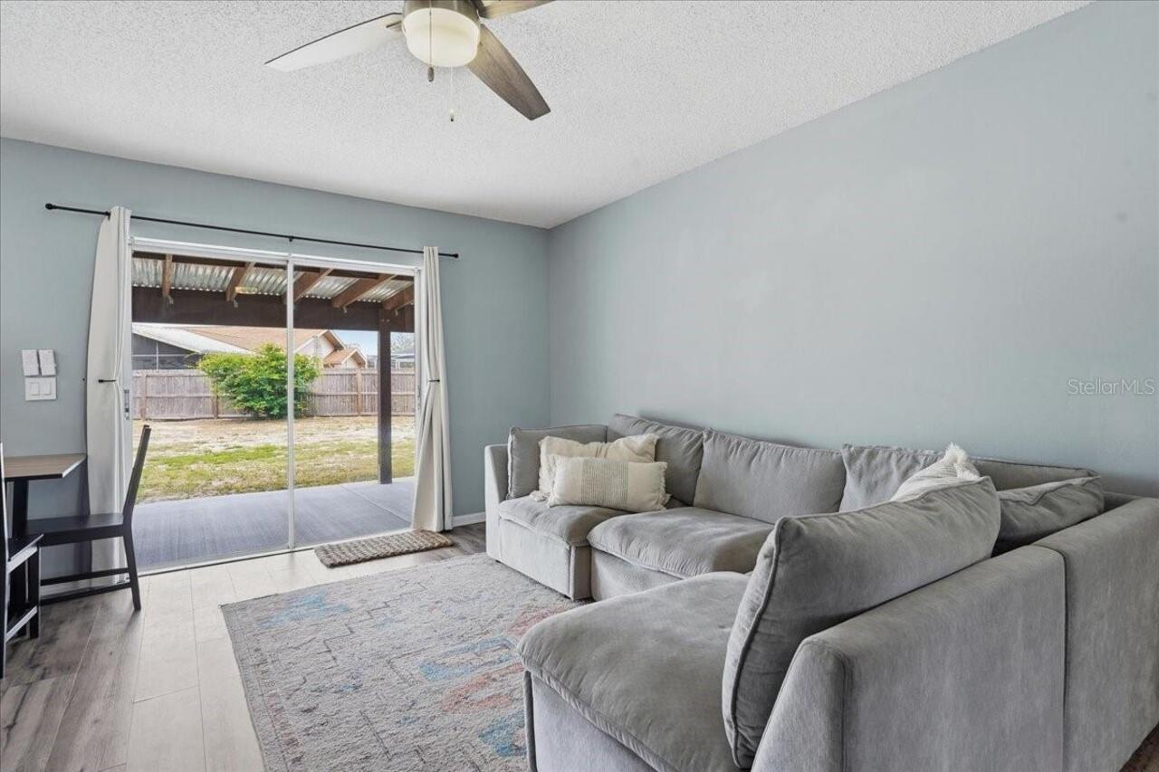 Listing Photo 10