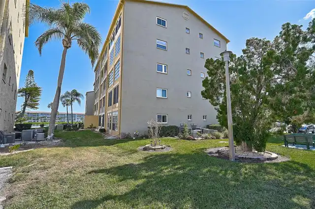 Listing Photo 31