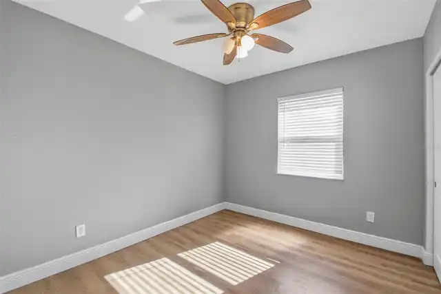 Listing Photo 32
