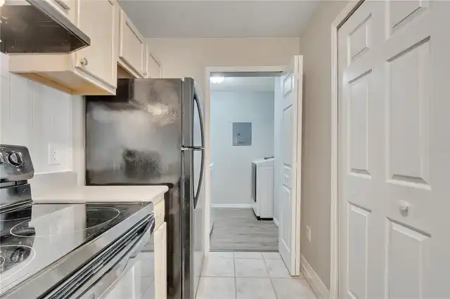 Listing Photo 10