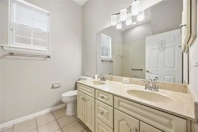 Listing Photo 22