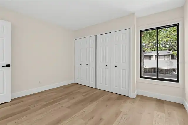 Listing Photo 35
