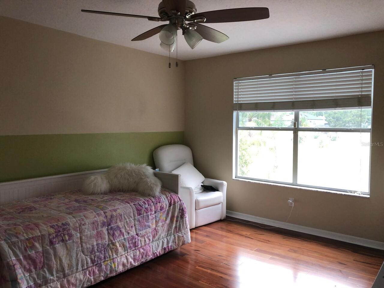 Listing Photo 23