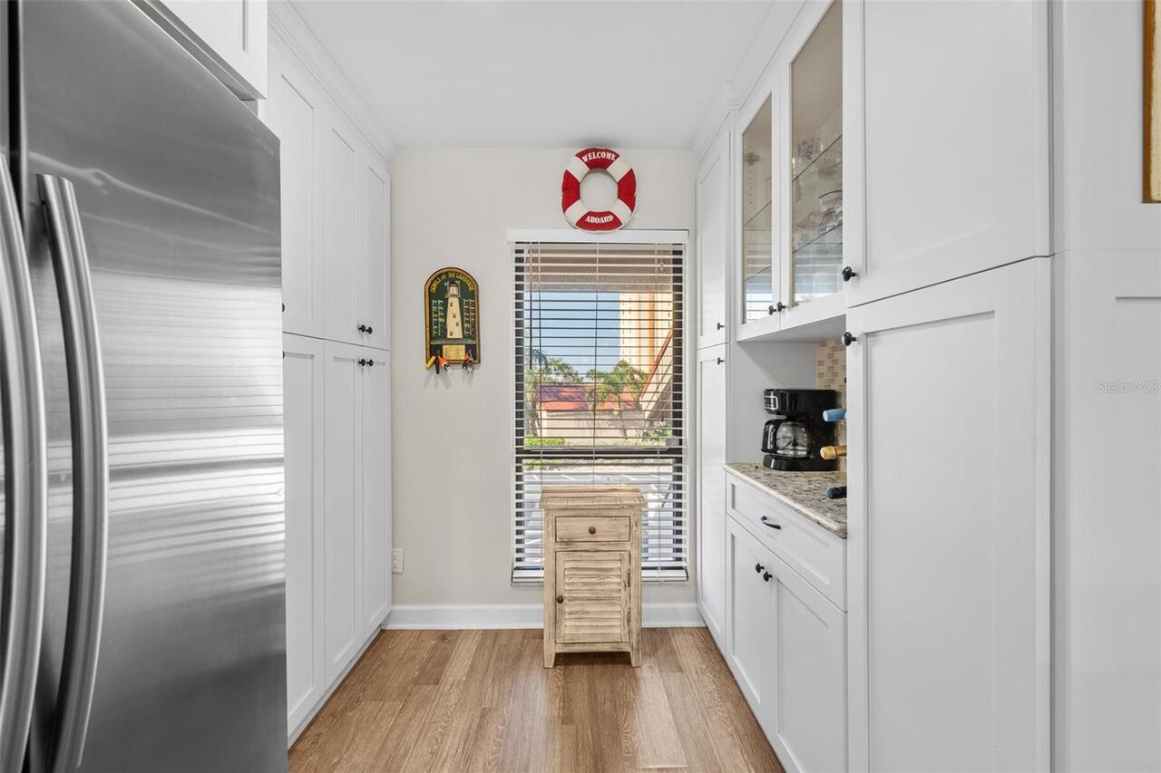 Listing Photo 10