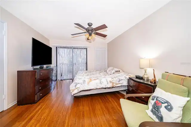 Listing Photo 26