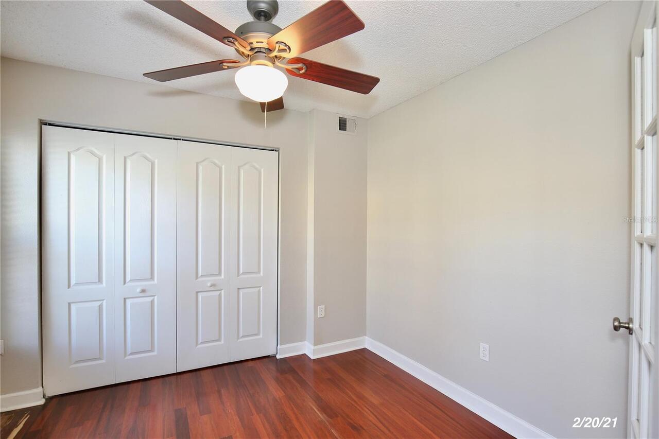 Listing Photo 9