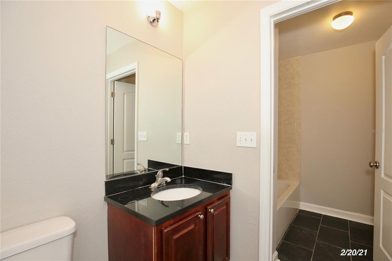 Listing Photo 14