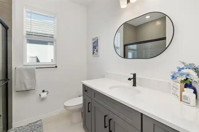 Listing Photo 25