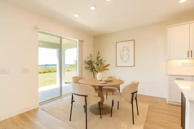 Listing Photo 8