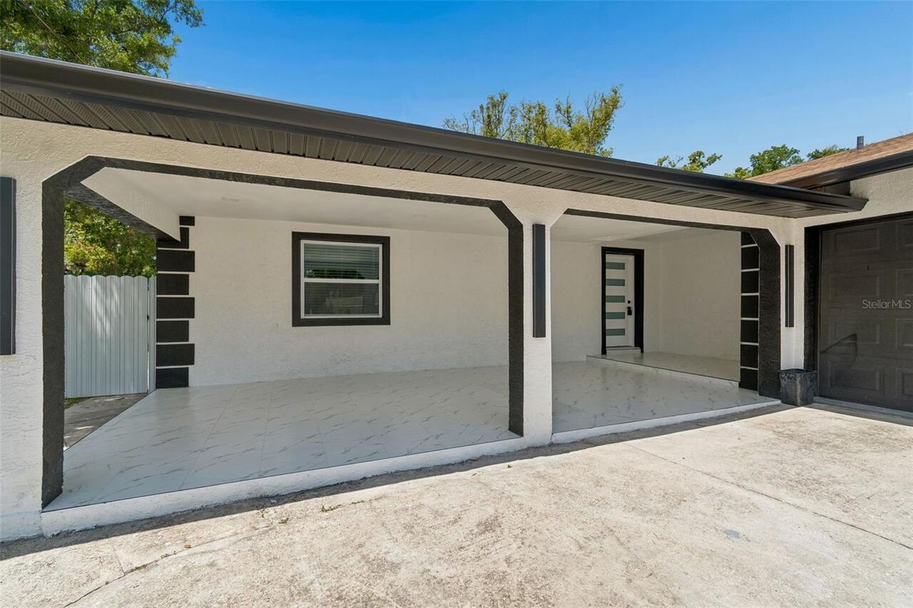 Listing Photo 9