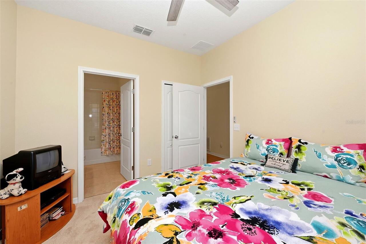 Listing Photo 7