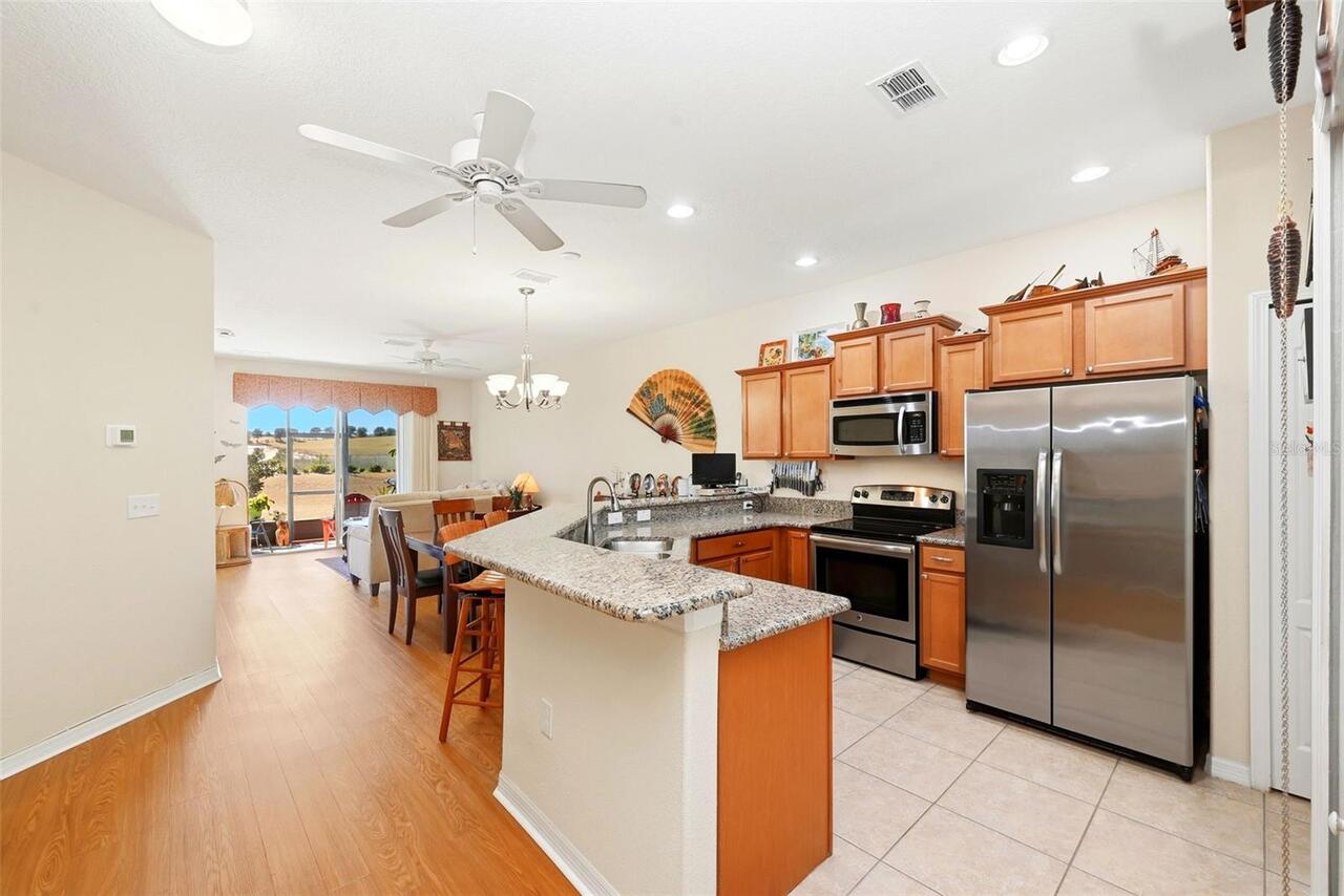 Listing Photo 10