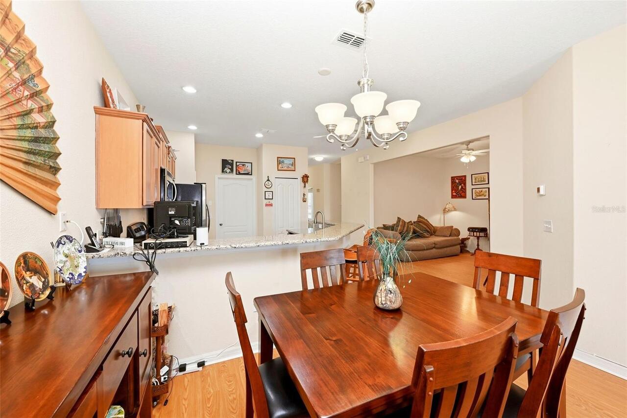 Listing Photo 17