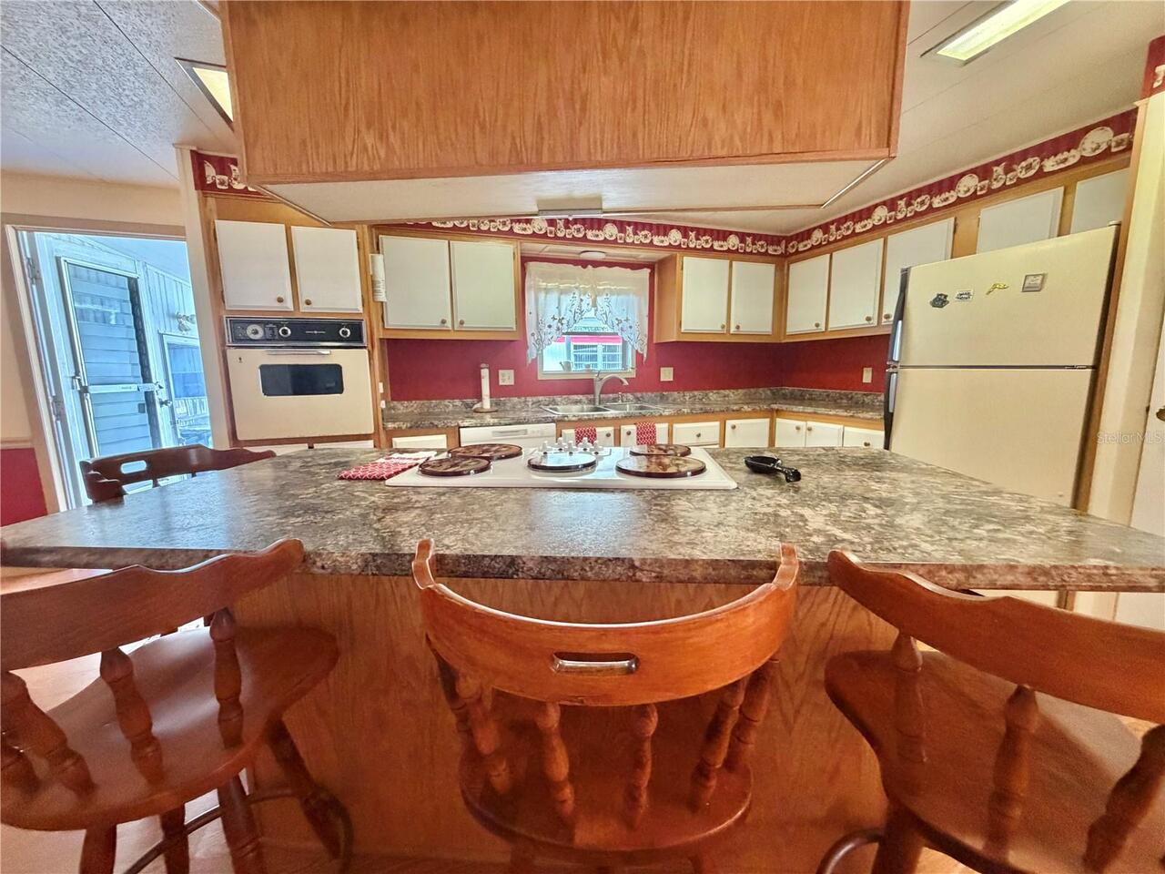 Listing Photo 15
