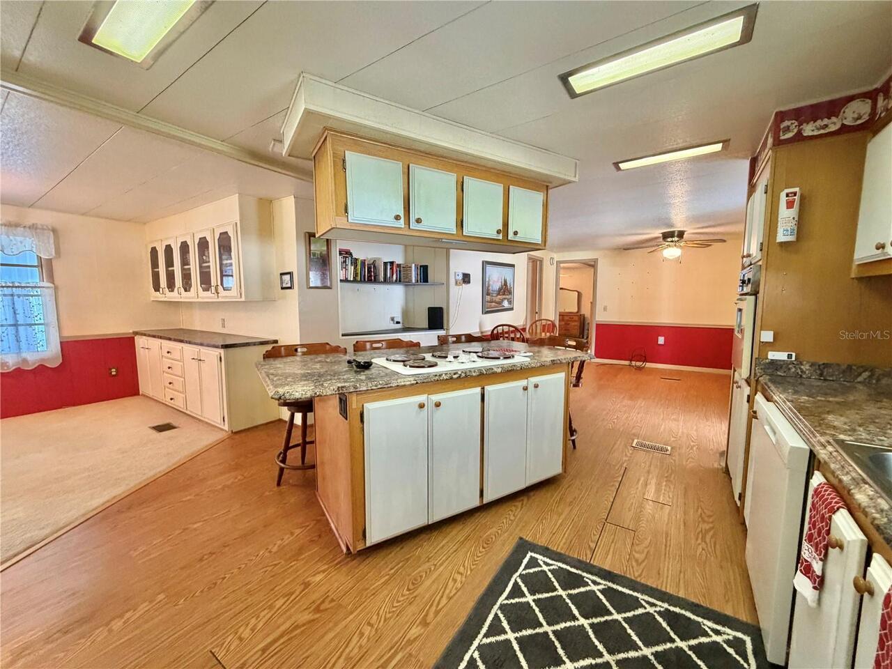 Listing Photo 20