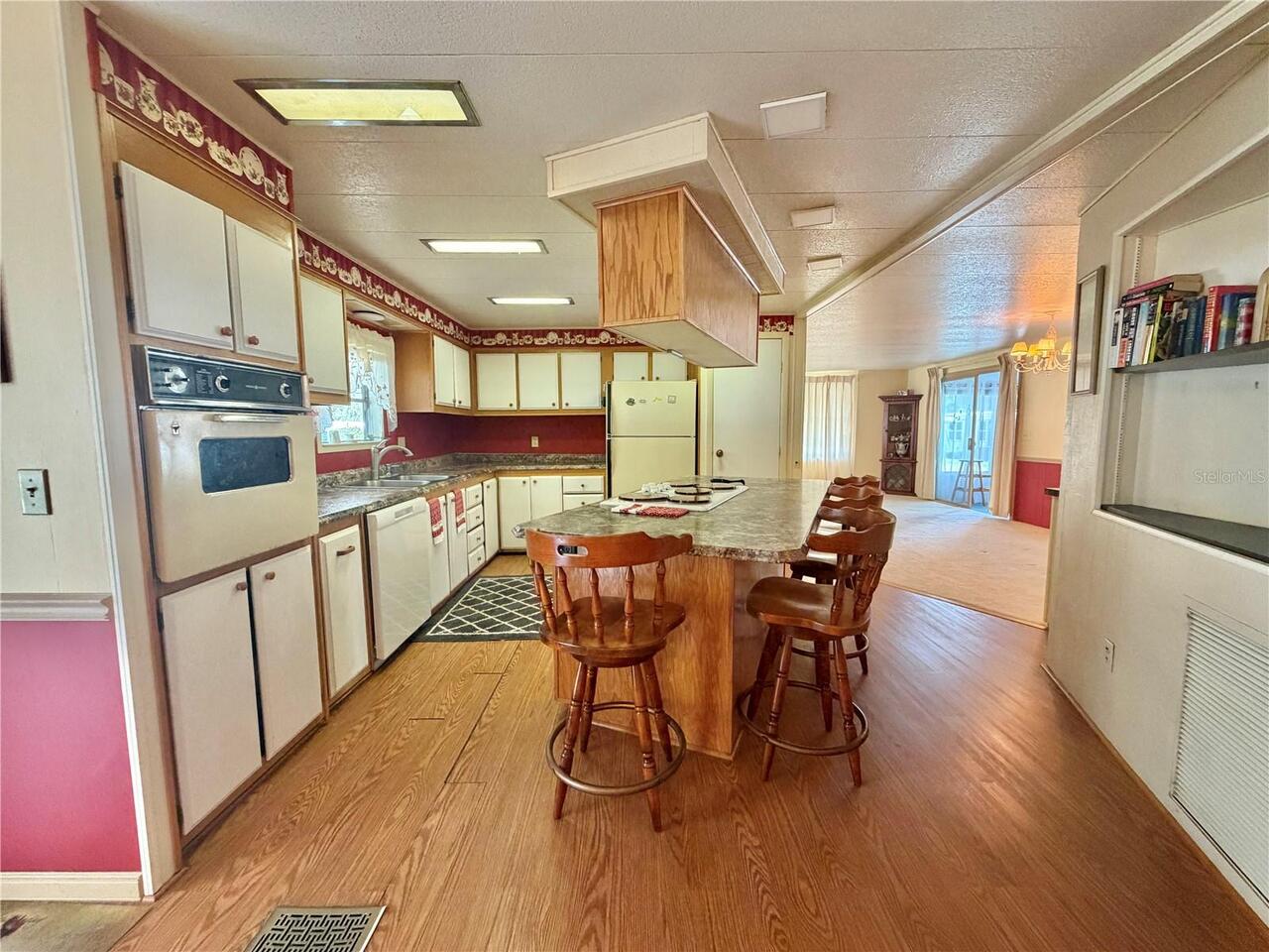 Listing Photo 22