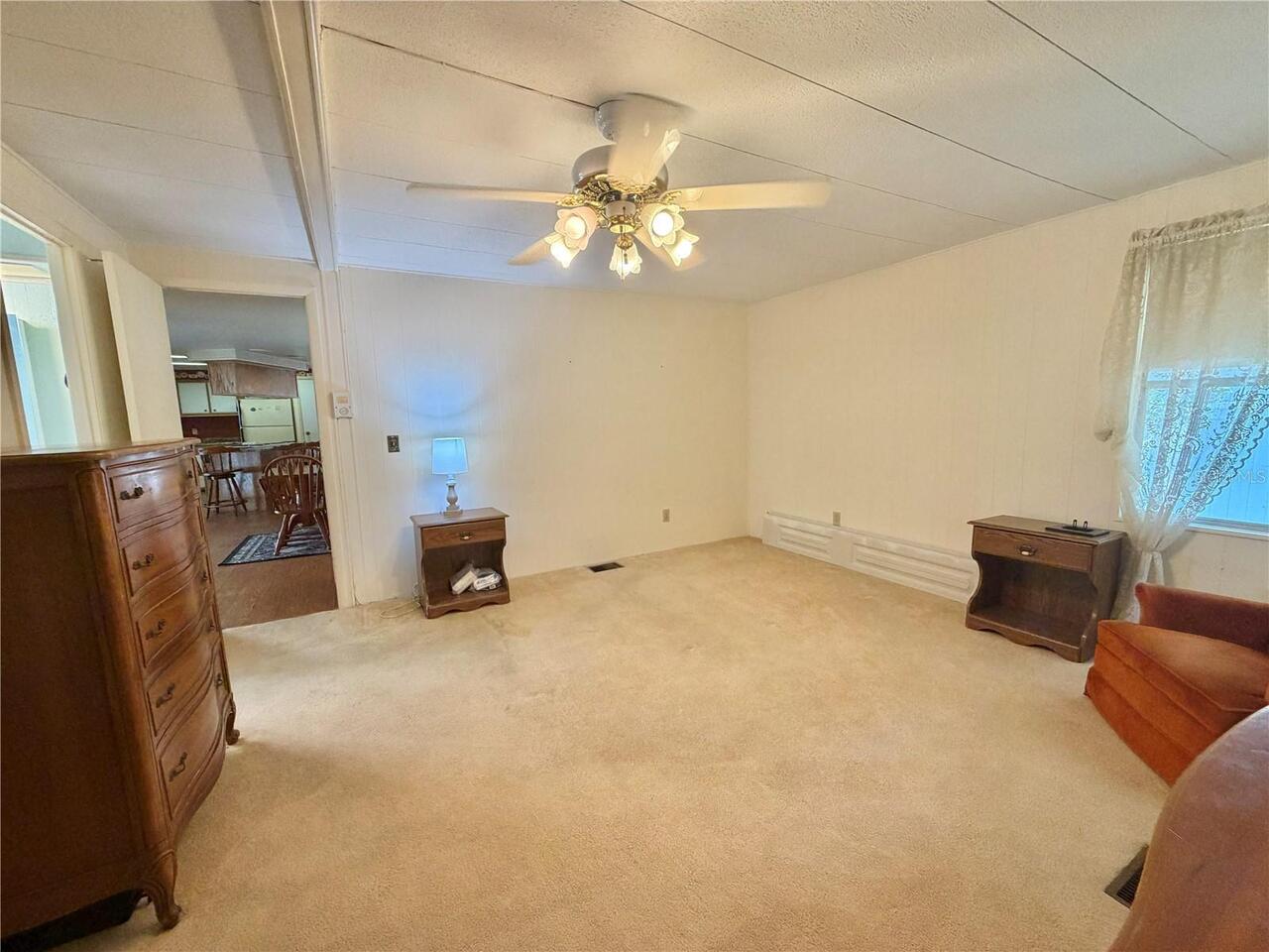 Listing Photo 34