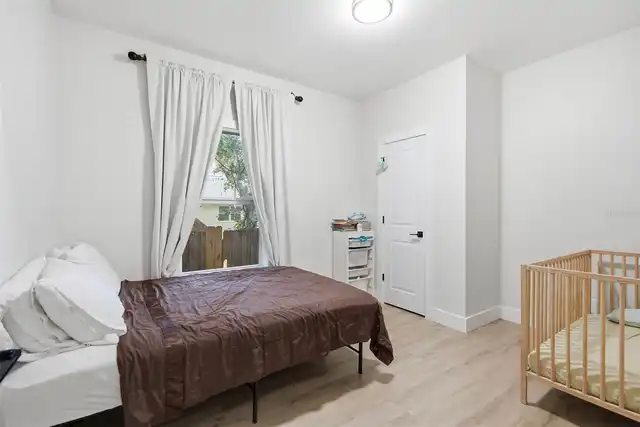 Listing Photo 16