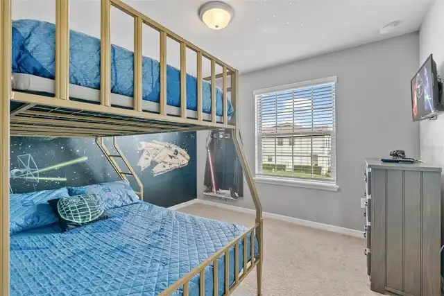 Listing Photo 8