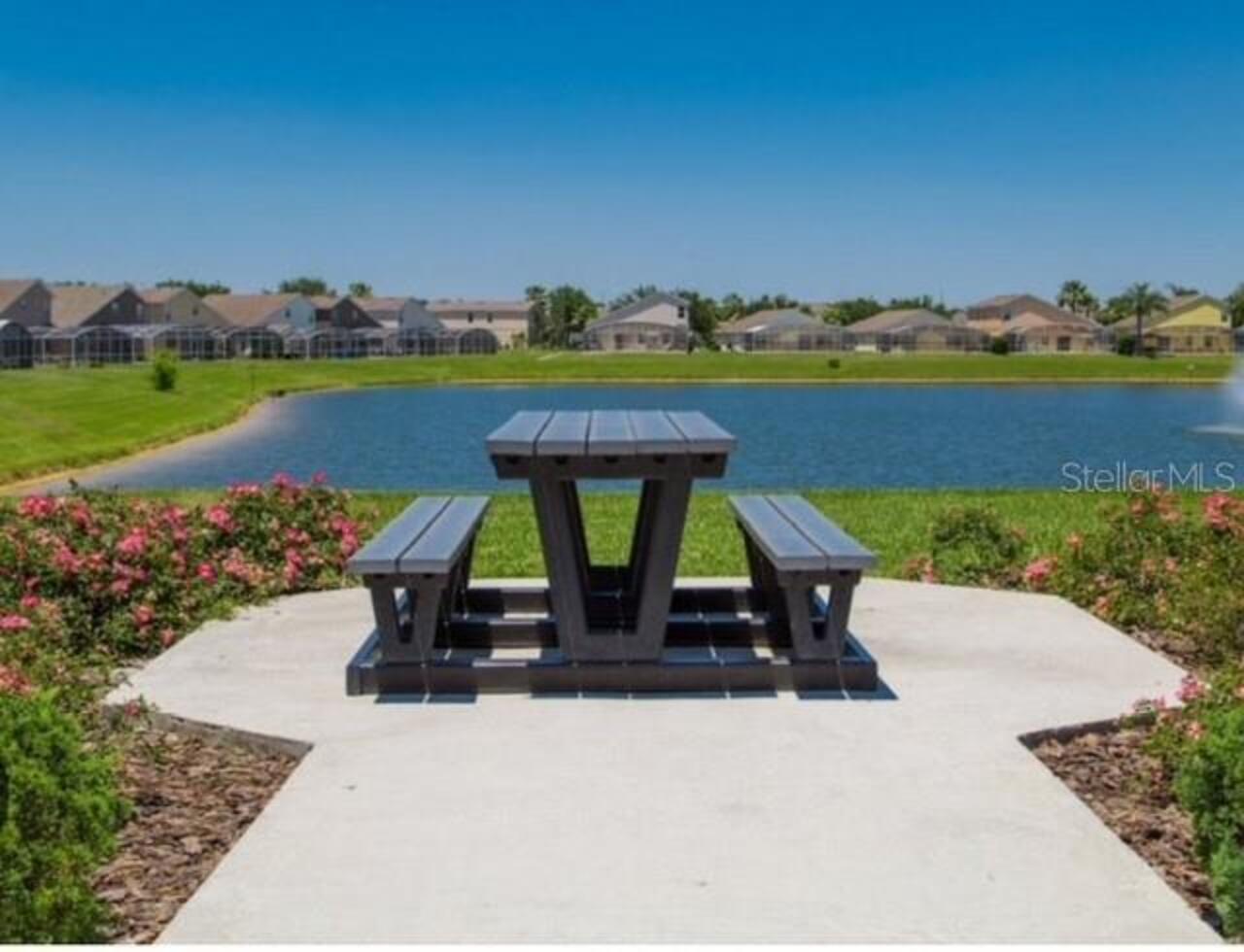 Listing Photo 18