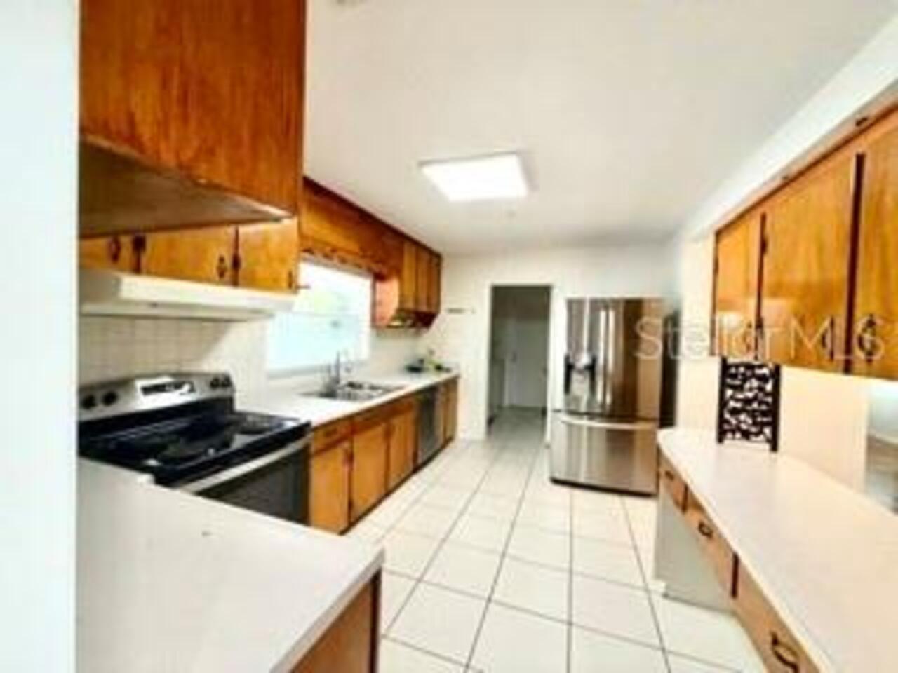 Listing Photo 8