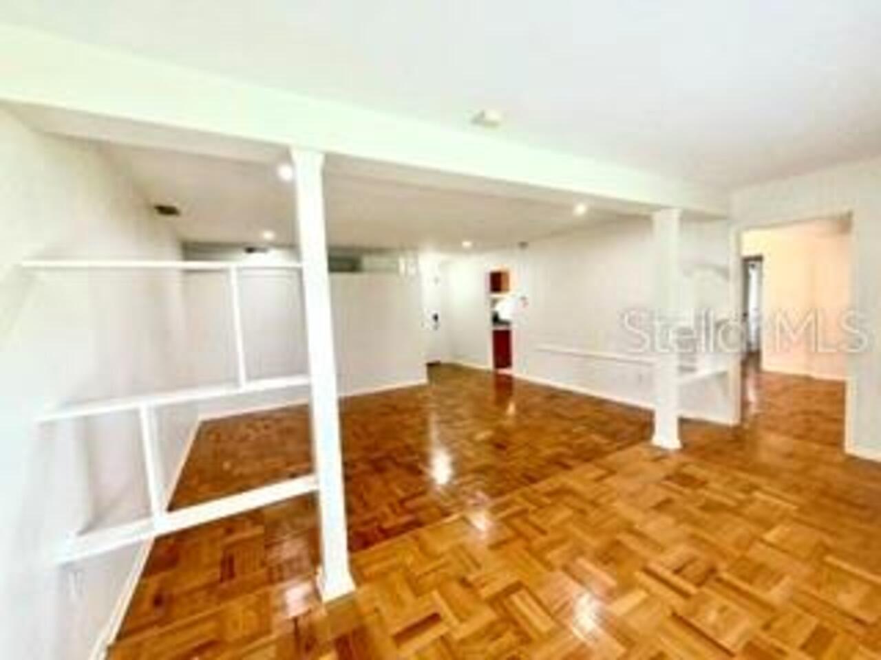 Listing Photo 17