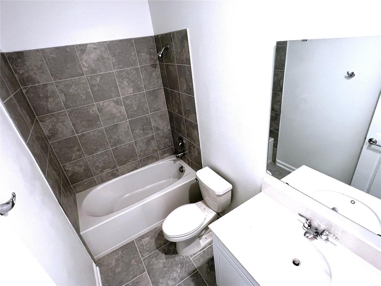 Listing Photo 13