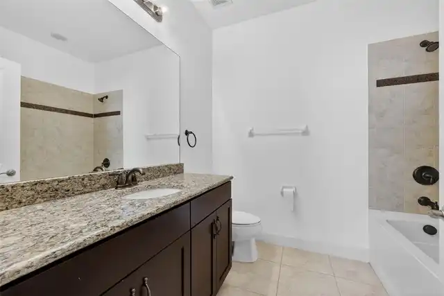 Listing Photo 21