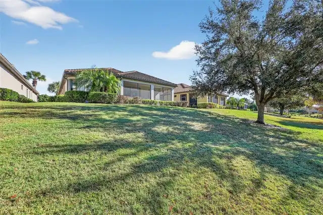Listing Photo 33