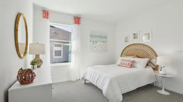 Listing Photo 17