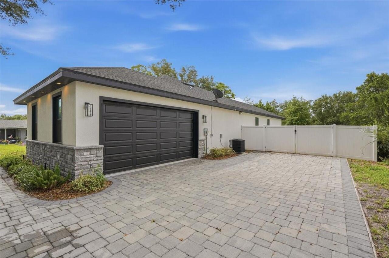 Listing Photo 44
