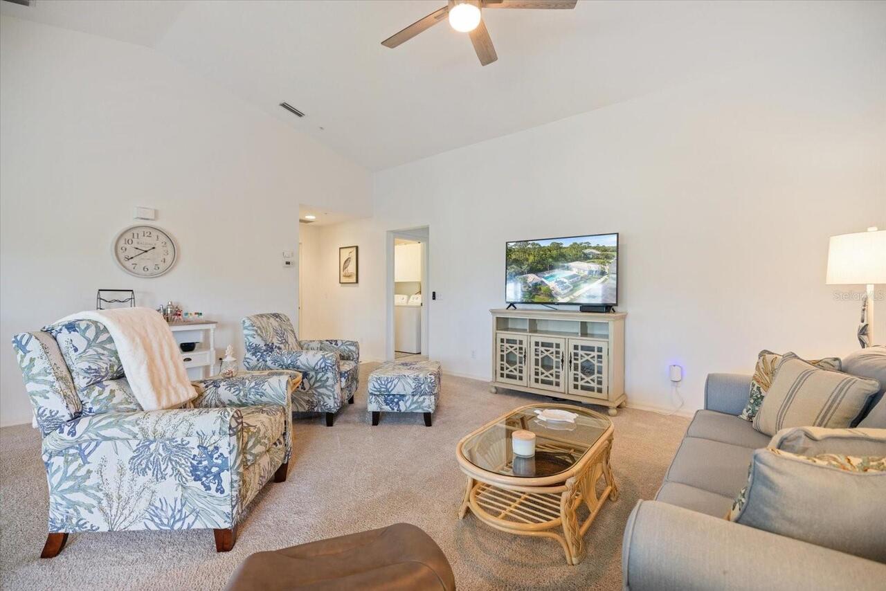 Listing Photo 14