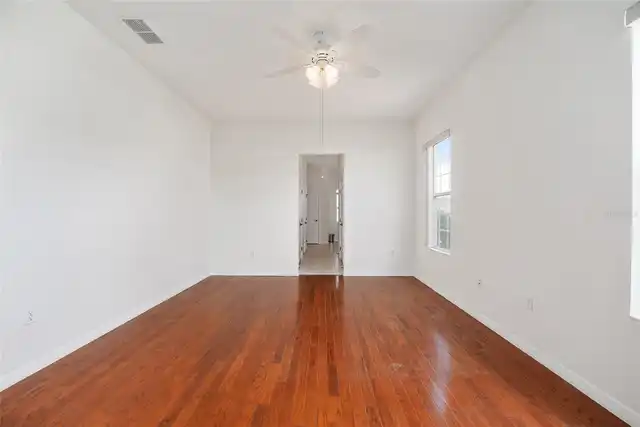 Listing Photo 34