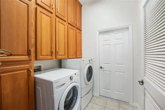 Listing Photo 43