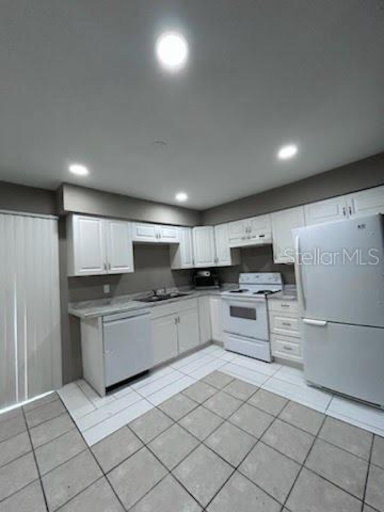 Listing Photo 8