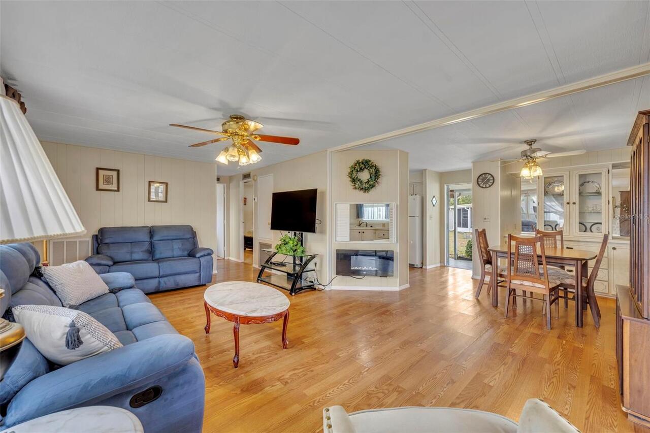 Listing Photo 8