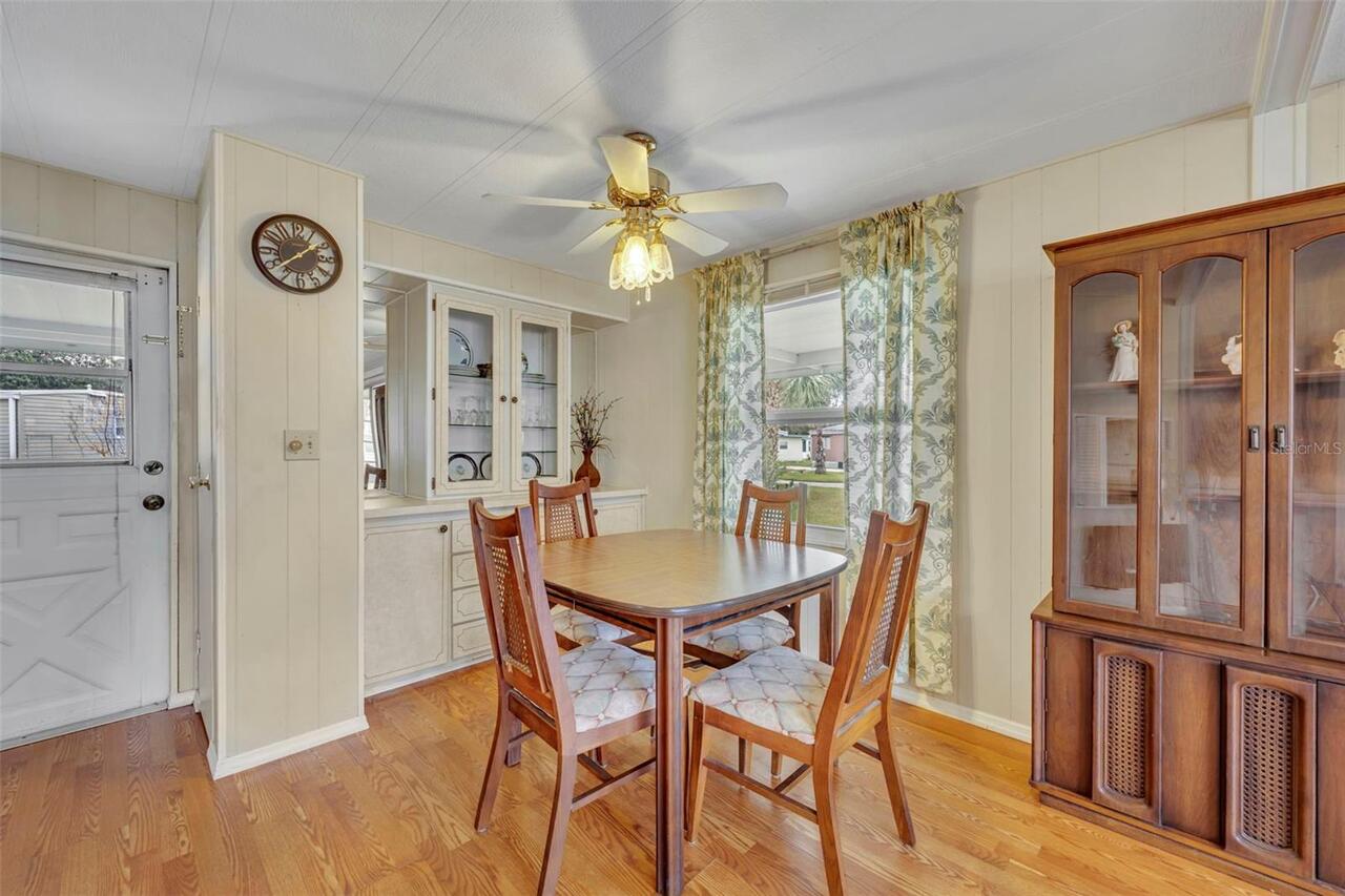 Listing Photo 9