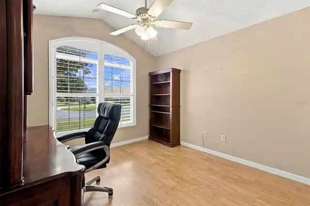 Listing Photo 27