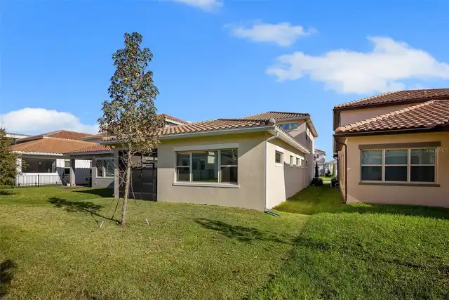 Listing Photo 7