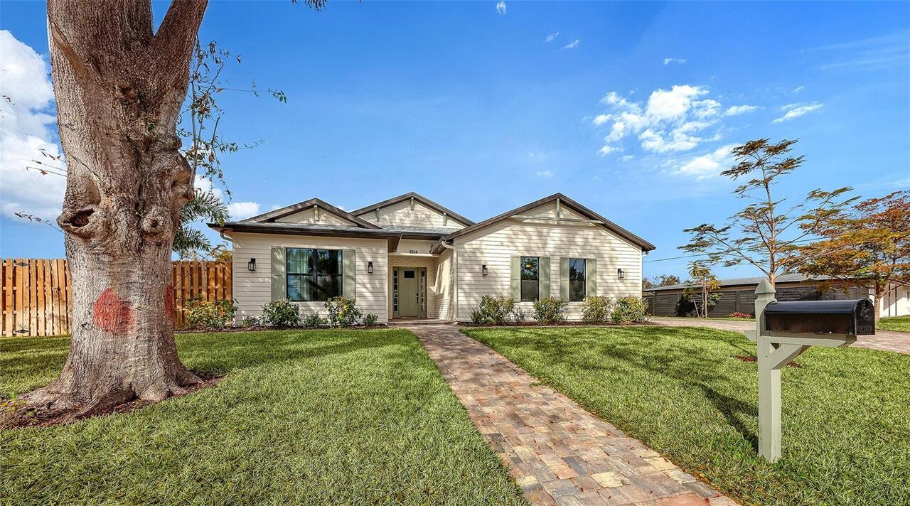 Sarasota Real Estate