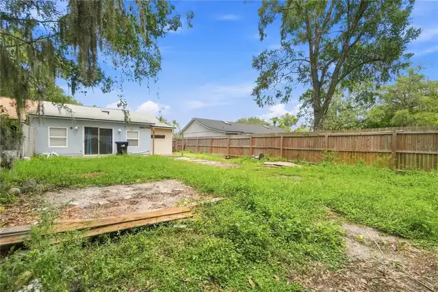 Listing Photo 23