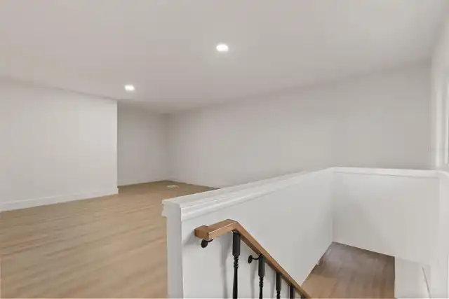 Listing Photo 19