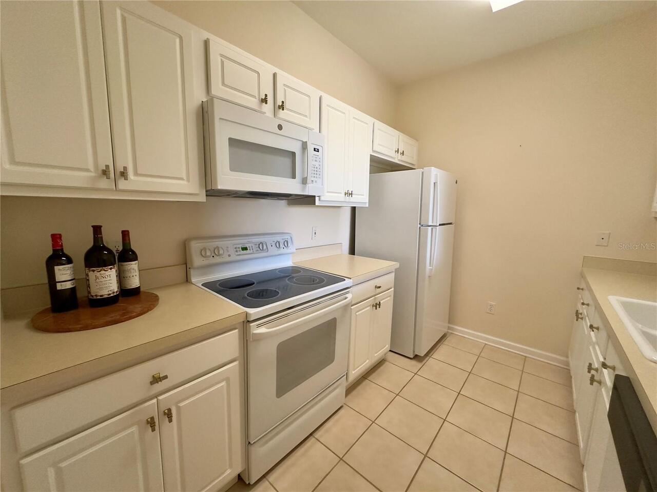 Listing Photo 8