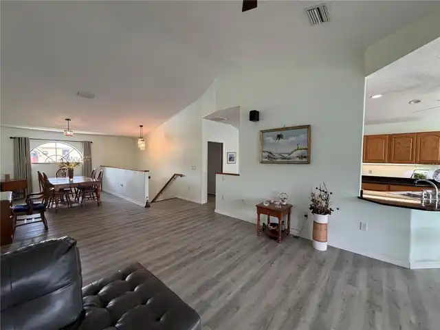 Listing Photo 25