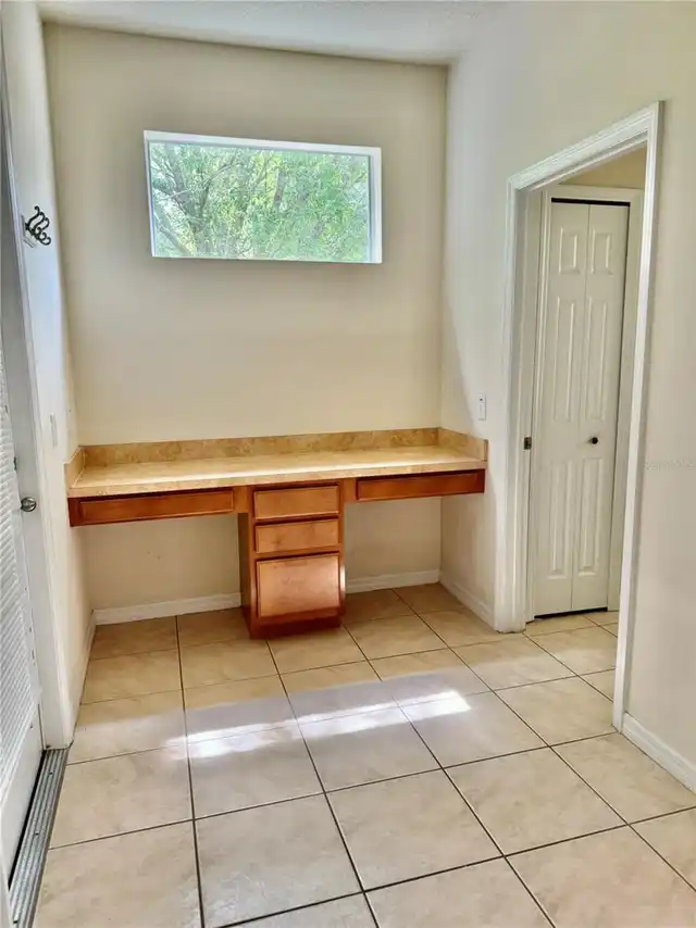 Listing Photo 14