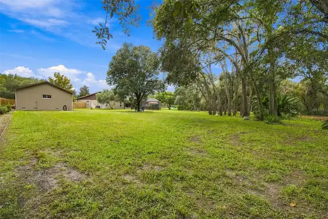 Listing Photo 37